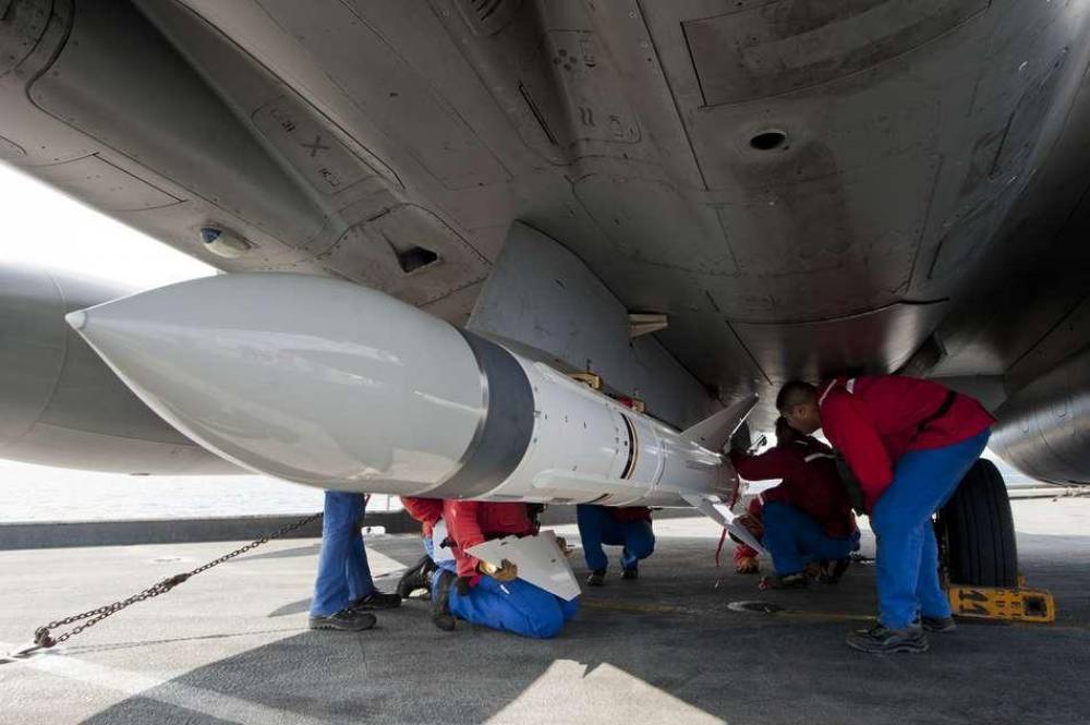 AM39 Exocet sous Rafale
